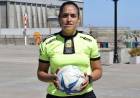La árbitro puntaltense Leticia Giménez hizo su debut en la máxima categoría de la Liga del Sur