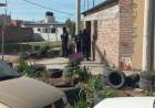 Allanamiento en la casa de un remisero acusado de robarle el celular a un pasajero