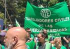 Se renovaron por un año los contratos a civiles de la Armada, mientras ultiman detalles de los exámenes