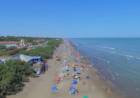 Organizan una jornada educativa ambiental en la costa de Pehuen Co