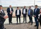 El gobernador Kicillof recorrió los avances de las obras de expansión del Puerto de Coronel Rosales