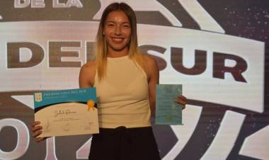 La Puntaltense Julieta Romero fue distinguida como la mejor jugadora de la Liga del Sur