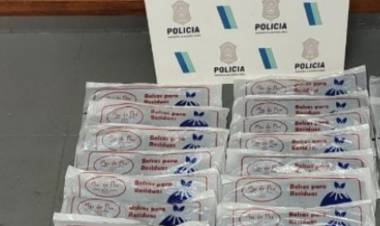 Dos personas fueron detenidas por venta ambulante