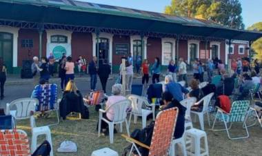 Con gran concurrencia  se cerró el taller municipal de Folklore de verano 2023