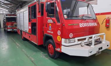 Bomberos tuvieron varias salidas para asistir por desagotes tras la tormenta