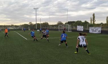 Femenino: FC Puerto Belgrano caía 2 a 0 frente a Liniers y el partido fue suspendido a los 18 min del segundo tiempo