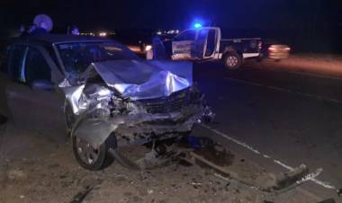 Accidente de tránsito entre un auto y un patrullero en ruta 3