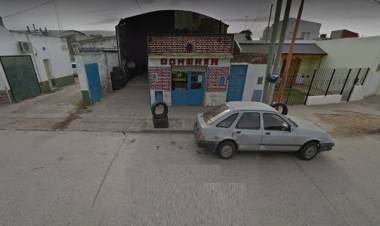 Se solicita a la comunidad colaboración para recuperar elementos robados de una gomería