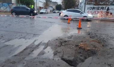 Corte de tránsito en Alberdi y Roca, por falta de finalización en obra de ABSA