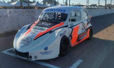 Buen desempeño del Puntaltense Diego Quiros en la fecha 6 del Gran Turismo Promocional