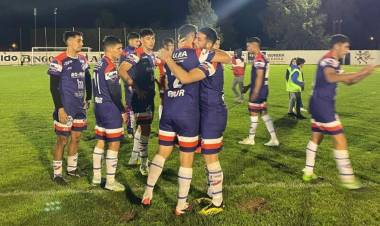 Rosario hizo todo para ganar pero terminó empatando 1 a 1 con Pacifico de Cabildo