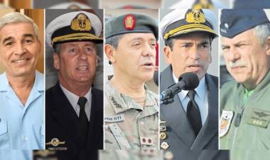 El Presidente Milei pasó a retiro a 22 generales, en la purga más grande del Ejército desde Néstor Kirchner
