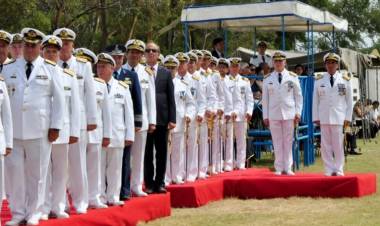 Se realizaron cambios de autoridades militares en Puerto Belgrano