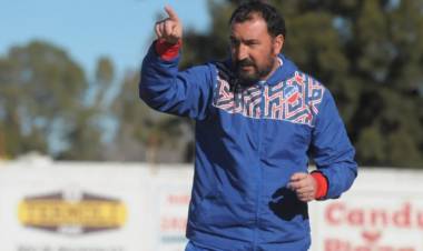 Gómez Peña se suma como DT de Rosario y están a la espera de nuevos refuerzos