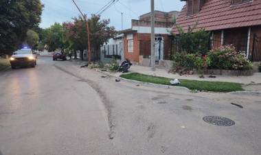 Un accidente de tránsito dejó a un motociclista herido