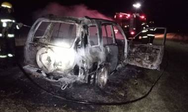 ¿Cómo prevenir incendios de autos por fallas mecánicas?
