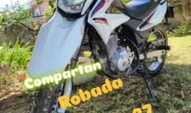 Robaron una moto Honda XR en el barrio Albatros XXVII