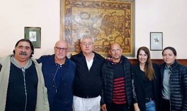"El 60 por ciento los sueldos del HNPB están por debajo de la línea de la pobreza" indicaron desde APCJ
