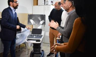 El Gobierno de la Provincia entregó un ecógrafo para el Hospital Municipal Eva Perón