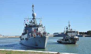 La corbeta ARA “Espora” regresó a la Base Naval Puerto Belgrano