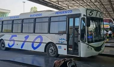 A partir de este sábado, la línea 510 que une Punta Alta con Pehuen Co modifica sus horarios