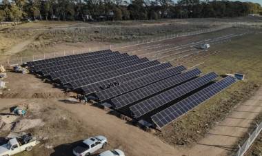 Avanza la construcción del Parque Solar de Pehuen Co