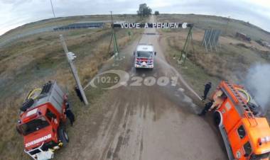 Bomberos Voluntarios de Pehuen Co recibieron una nueva autobomba