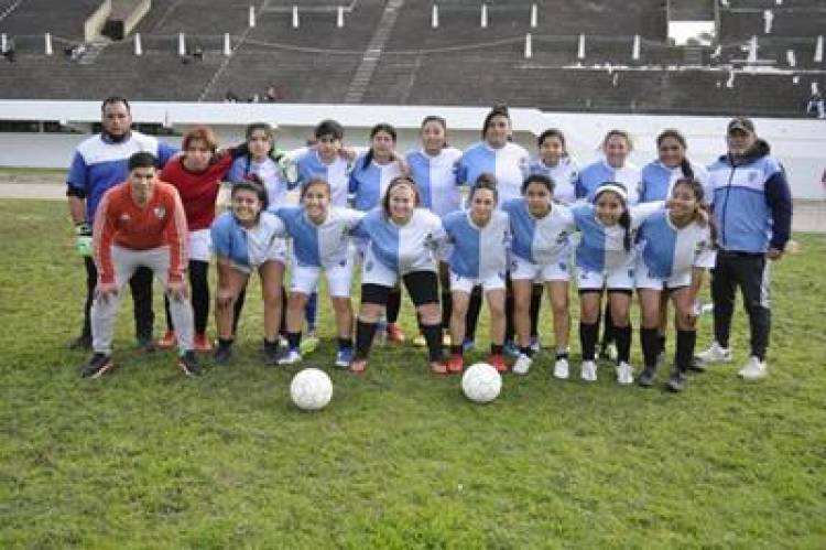 Fútbol Femenino: FC Puerto Belgrano será local ante el líder Municipales por la fecha 8