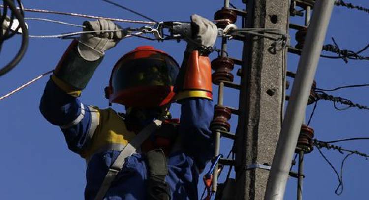 Un corte de energía afectará a usuarios de Albatros XX
