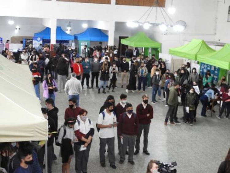 Rosales Municipio organiza la 5° edición de “Expo Joven”