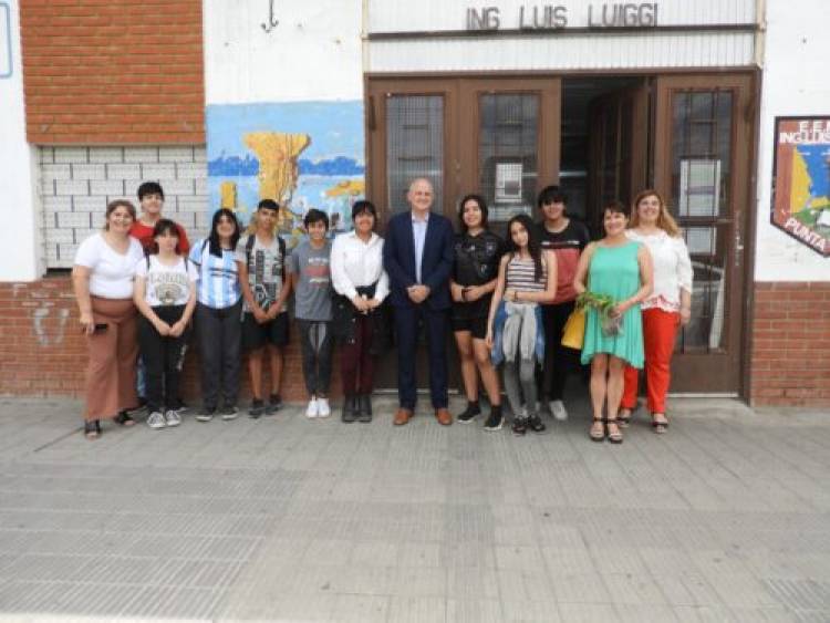 El Municipio cedió parte de un predio para que la cooperativa escolar de la ESM N°1 tenga su huerta