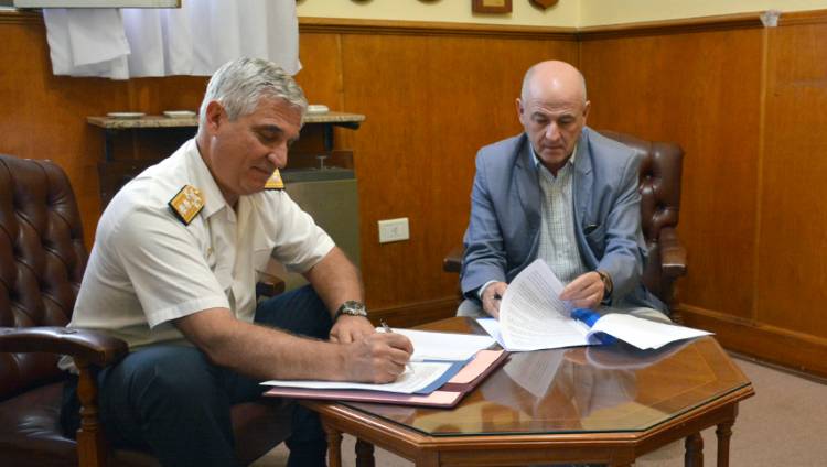Egresados de la Escuela de Aprendices de la Armada podrán realizar prácticas profesionales en el Municipio de Coronel Rosales