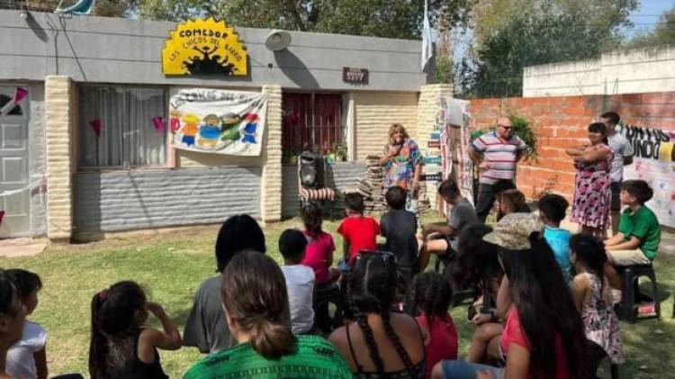 Acción solidaria en el comedor "Los chicos del barrio"