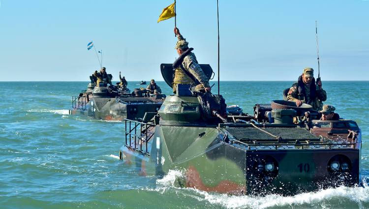 Unidades de la Fuerza de Infantería de Marina de la Flota de Mar realizaron adiestramiento en técnicas