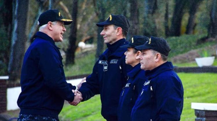 En Puerto Belgrano se realizó la despedida a suboficiales que pasaron a retiro