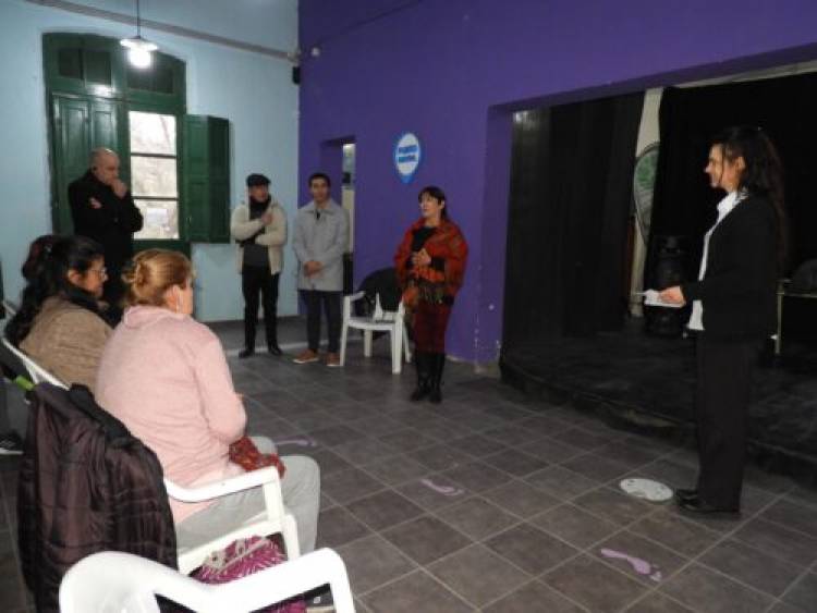 El Municipio entregó carnets y certificados de los cursos gratuitos de Manipulación de Alimentos