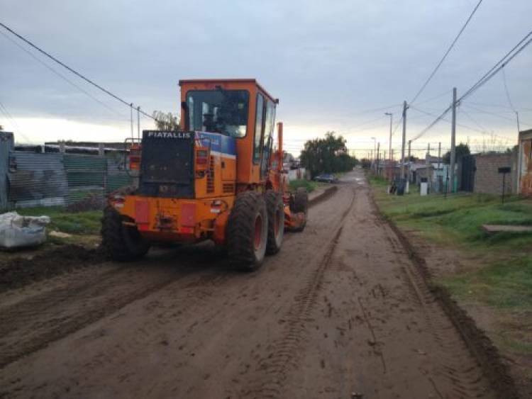 Continúan los trabajos de reparación y mantenimiento de las calles en la Nueva Bahía