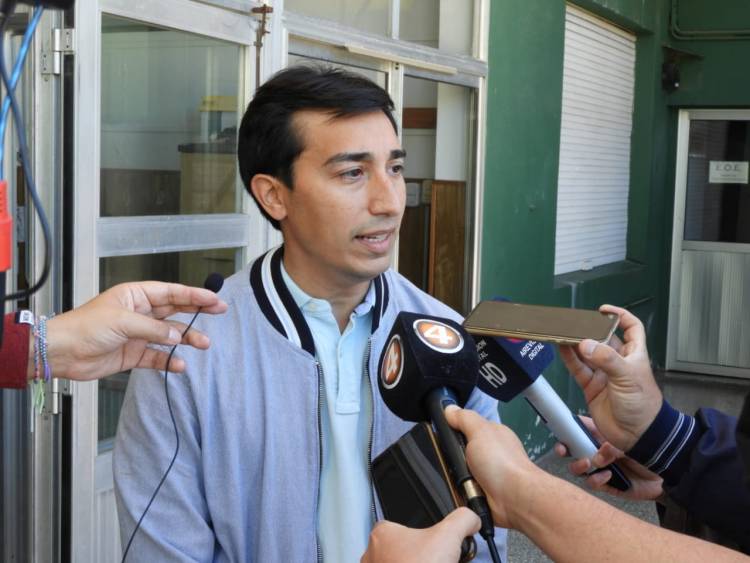Aramayo: “Aristimuño usa los fondos públicos del puerto para su proyecto político personal”