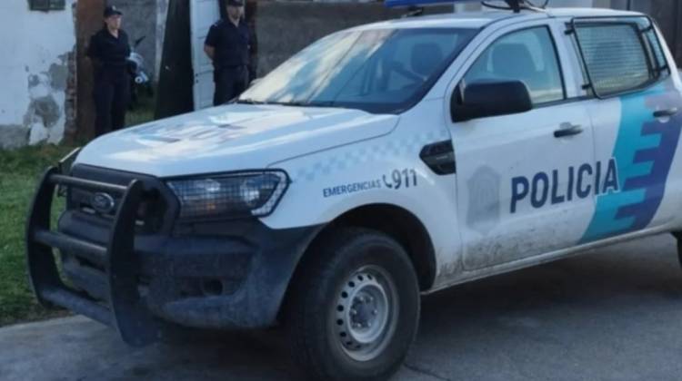 En un allanamiento secuestran un cuchillo y ropa vinculados a un robo