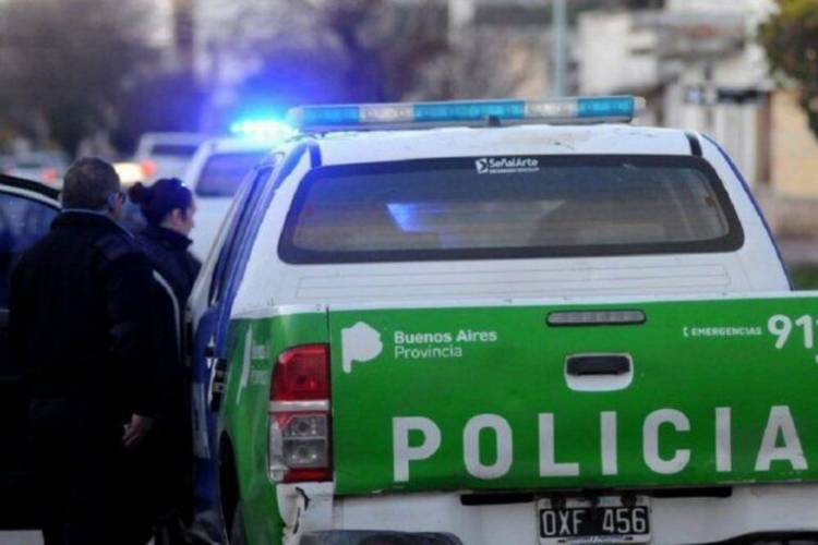 Dos personas heridas tras una pelea vecinal