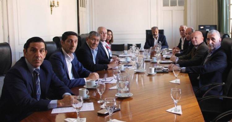 El Doctor Oscar Sagás asumió como nuevo presidente de IOSFA