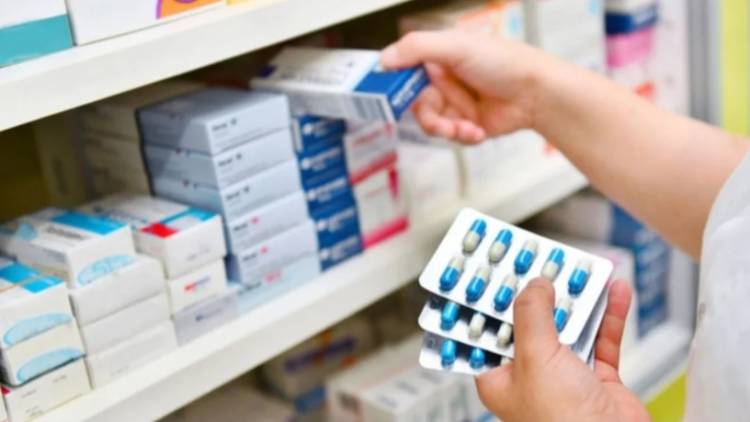 Los precios de los medicamentos aumentaron casi 100 puntos por encima de la inflación