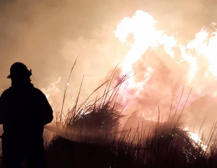 Asociaciones de Bomberos Voluntarios del país recibiran un subsidio