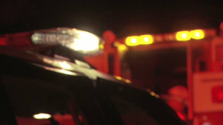 Bomberos Voluntarios acudieron al incendio en una vivienda deshabitada
