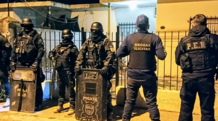 Se realizaron 16 allanamientos por droga en Punta Alta, hubo 3 detenidos