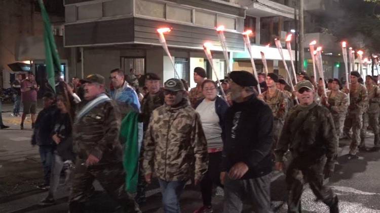 Este viernes Veteranos de Malvinas realizarán una marcha de antorchas