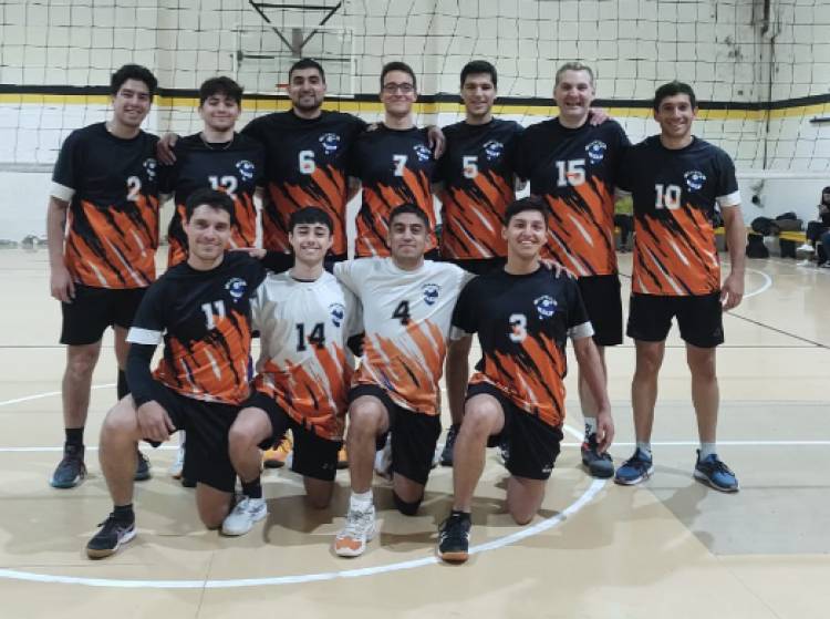 El Club Espora disputó partidos en el Torneo de Primera de la Asociación Bahiense de Vóley