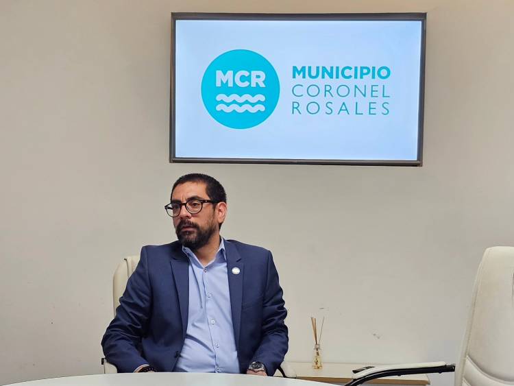 Intendente Aristimuño: “Me sorprendió el anuncio del paro porque está el diálogo abierto”