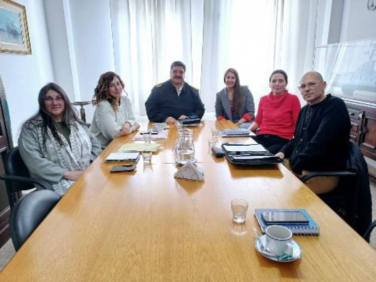 APCJ gestionó en Buenos Aires diferentes reclamos del personal civil