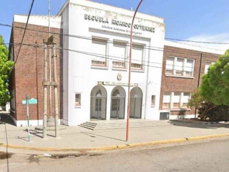 Malestar en la comunidad educativa por la falta de agua en la Escuela 23